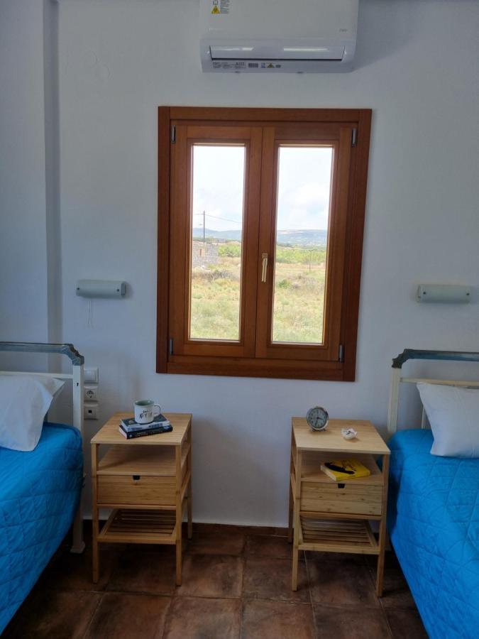 All Season Lovely Seafront Cottage كيساموس المظهر الخارجي الصورة
