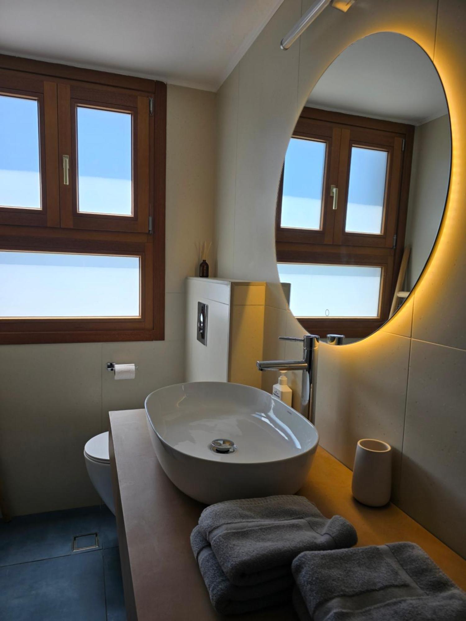All Season Lovely Seafront Cottage كيساموس المظهر الخارجي الصورة
